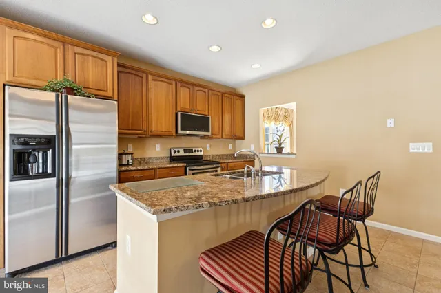 $525,000 | 136 Hawthorne Greene Circle, La Plata, MD 20646