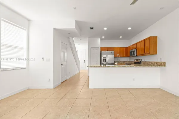 $2,500 | 5354 Ellery Terrace, West Palm Beach, FL 33417