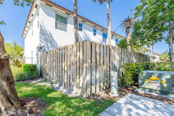 $2,500 | 5354 Ellery Terrace, West Palm Beach, FL 33417