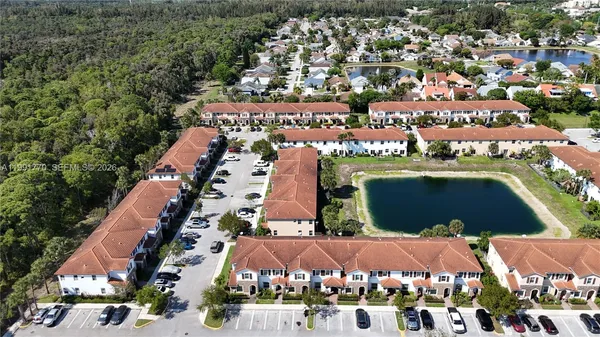 $2,500 | 5354 Ellery Terrace, West Palm Beach, FL 33417