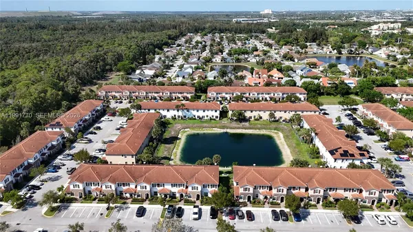 $2,500 | 5354 Ellery Terrace, West Palm Beach, FL 33417