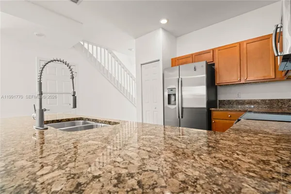 $2,500 | 5354 Ellery Terrace, West Palm Beach, FL 33417