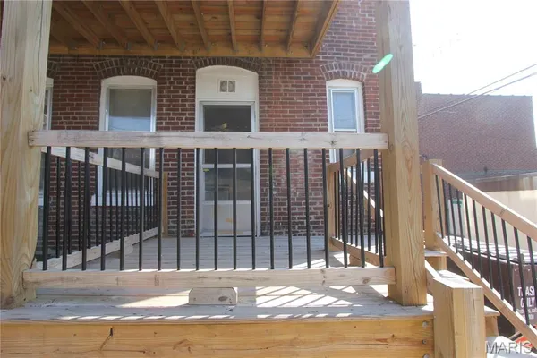 $875 | 3111 Arkansas Avenue, Unit 1, St. Louis, MO 63118