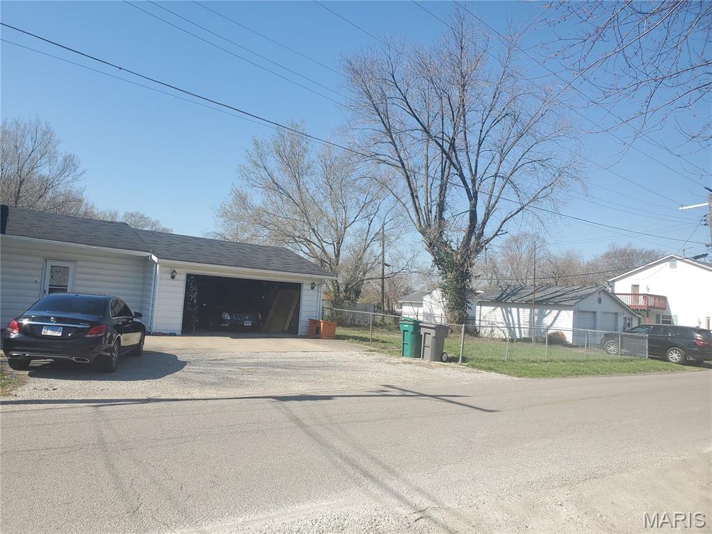 861 Pershing Street East St. Louis, IL 62203 - Photo 51 of 58