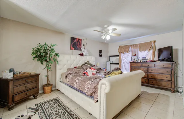 $70,000 | 12500 Sandpiper Drive, Unit 100, Houston, TX 77035