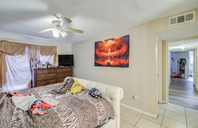 $70,000 | 12500 Sandpiper Drive, Unit 100, Houston, TX 77035