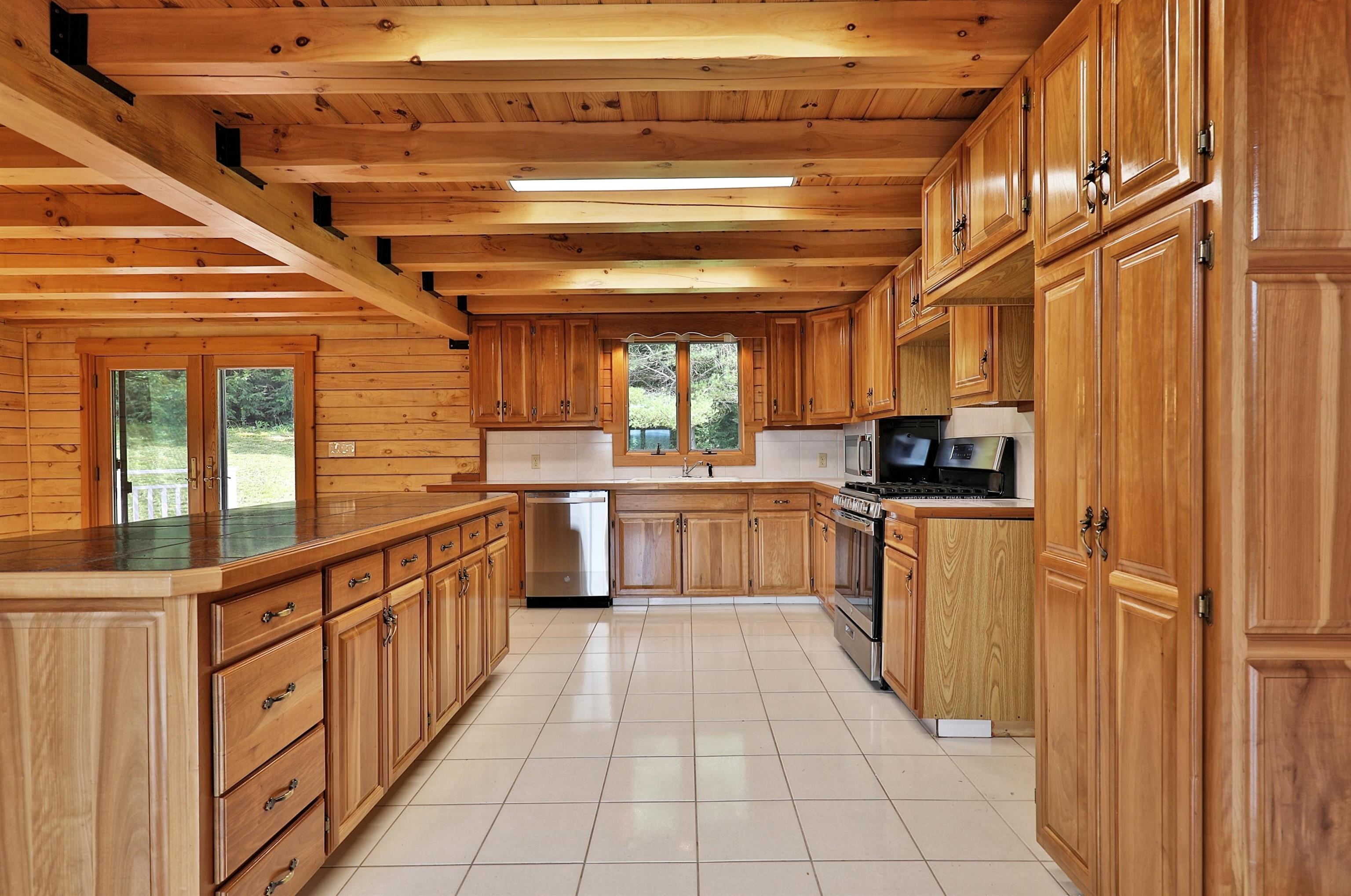 114 Patch Hill Road Mount Holly, VT 05730 - Photo 14 of 36 Gallery Image 14