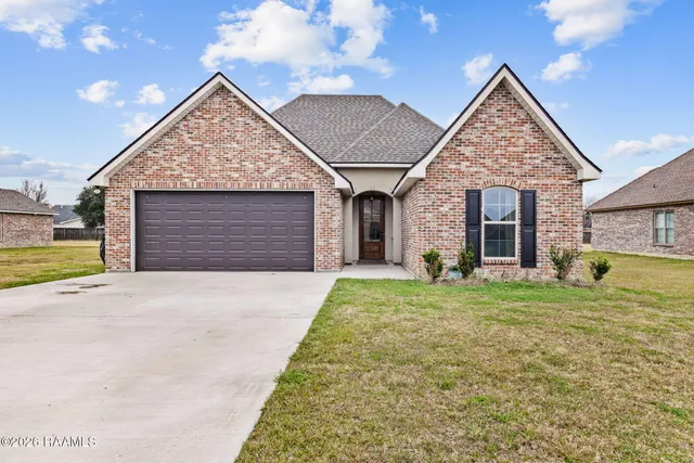 $279,000 | 221 Caribbean Boulevard, Sunset, LA 70584