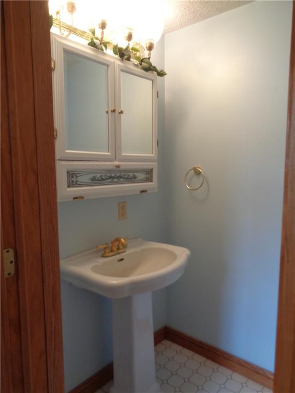 1089 Fredonia Road Hadley, PA 16130 - Photo 13 of 21
