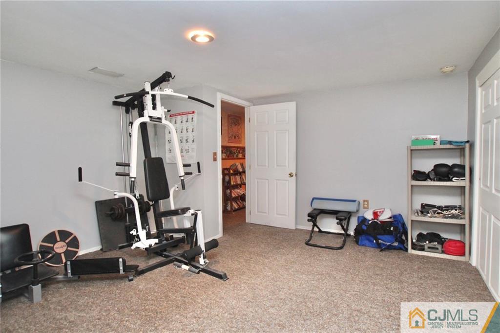 16 Hudson Road East Brunswick, NJ 08816 - Photo 19 of 22 Gallery Image 19