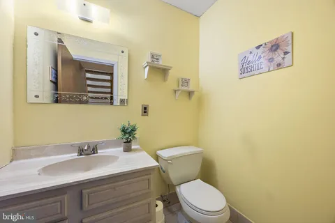 $315,000 | 5415 Doral Drive, Wilmington, DE 19808