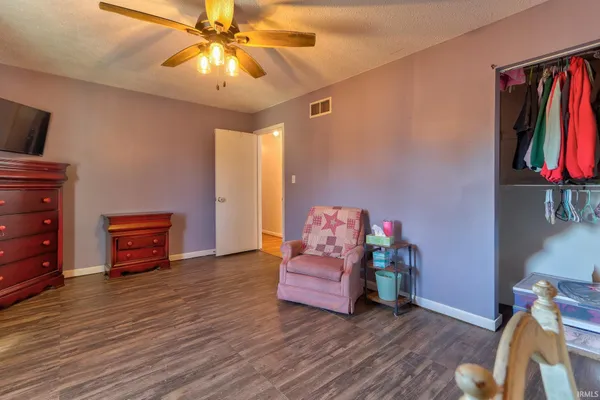 $229,900 | 670 South Burkhardt Road, Evansville, IN 47715