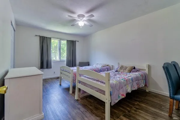 $229,900 | 670 South Burkhardt Road, Evansville, IN 47715