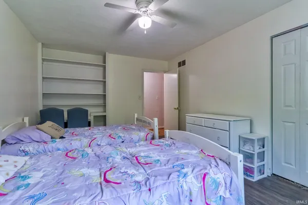 $229,900 | 670 South Burkhardt Road, Evansville, IN 47715