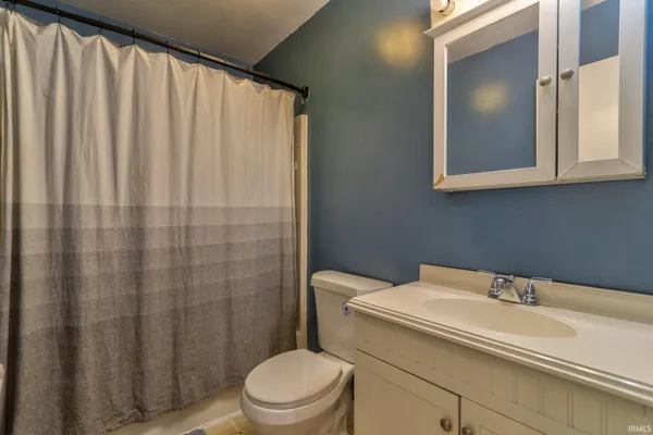 $229,900 | 670 South Burkhardt Road, Evansville, IN 47715
