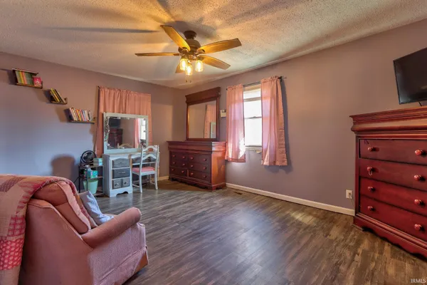 $229,900 | 670 South Burkhardt Road, Evansville, IN 47715