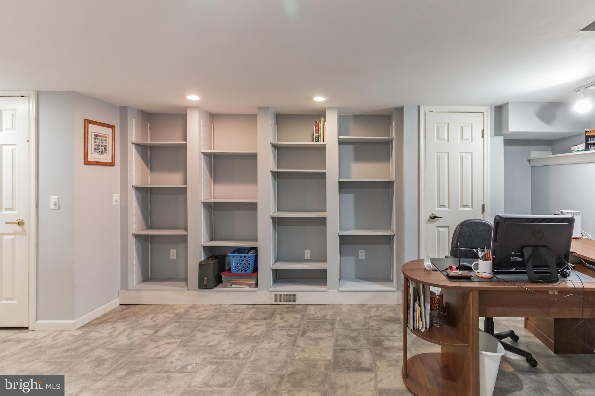 32 Whitby Road Cherry Hill, NJ 08003 - Photo 16 of 27 Gallery Image 16
