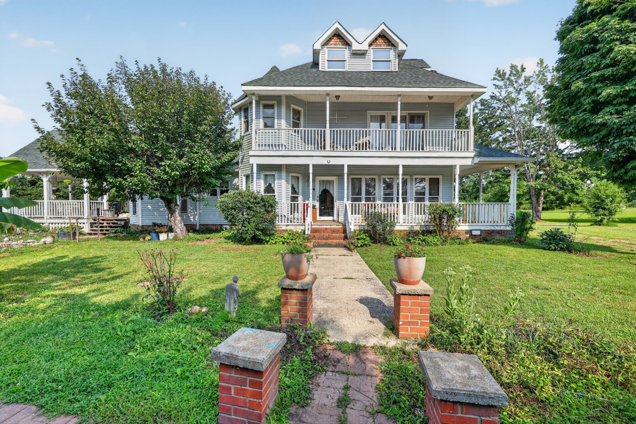 2155 Oak Knob Road Lafayette, TN 37083 - Photo 2 of 84