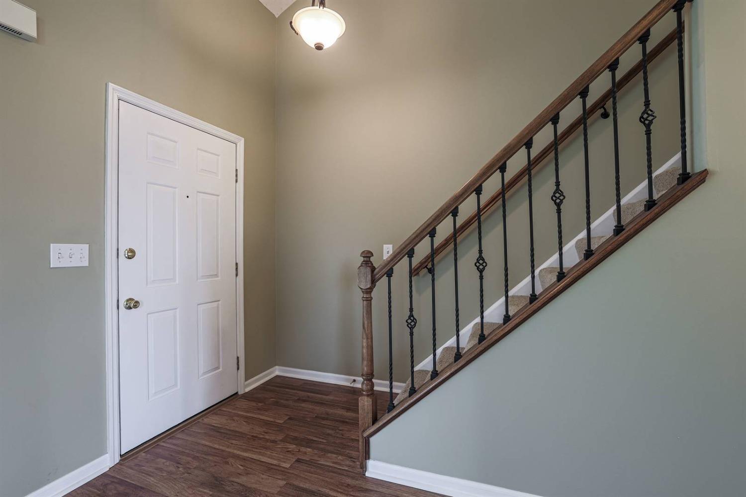 8873 Rambling Ridge Drive West Chester, OH 45069 - Photo 4 of 42 Gallery Image 4