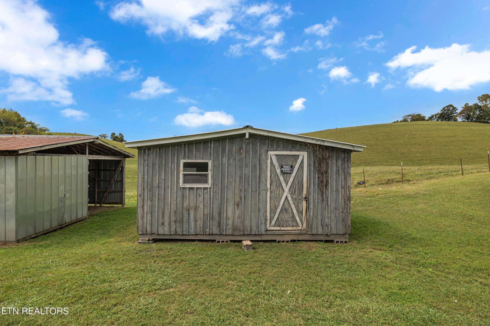 1201 Russell Road New Tazewell, TN 37825 - Photo 6 of 24 Gallery Image 6