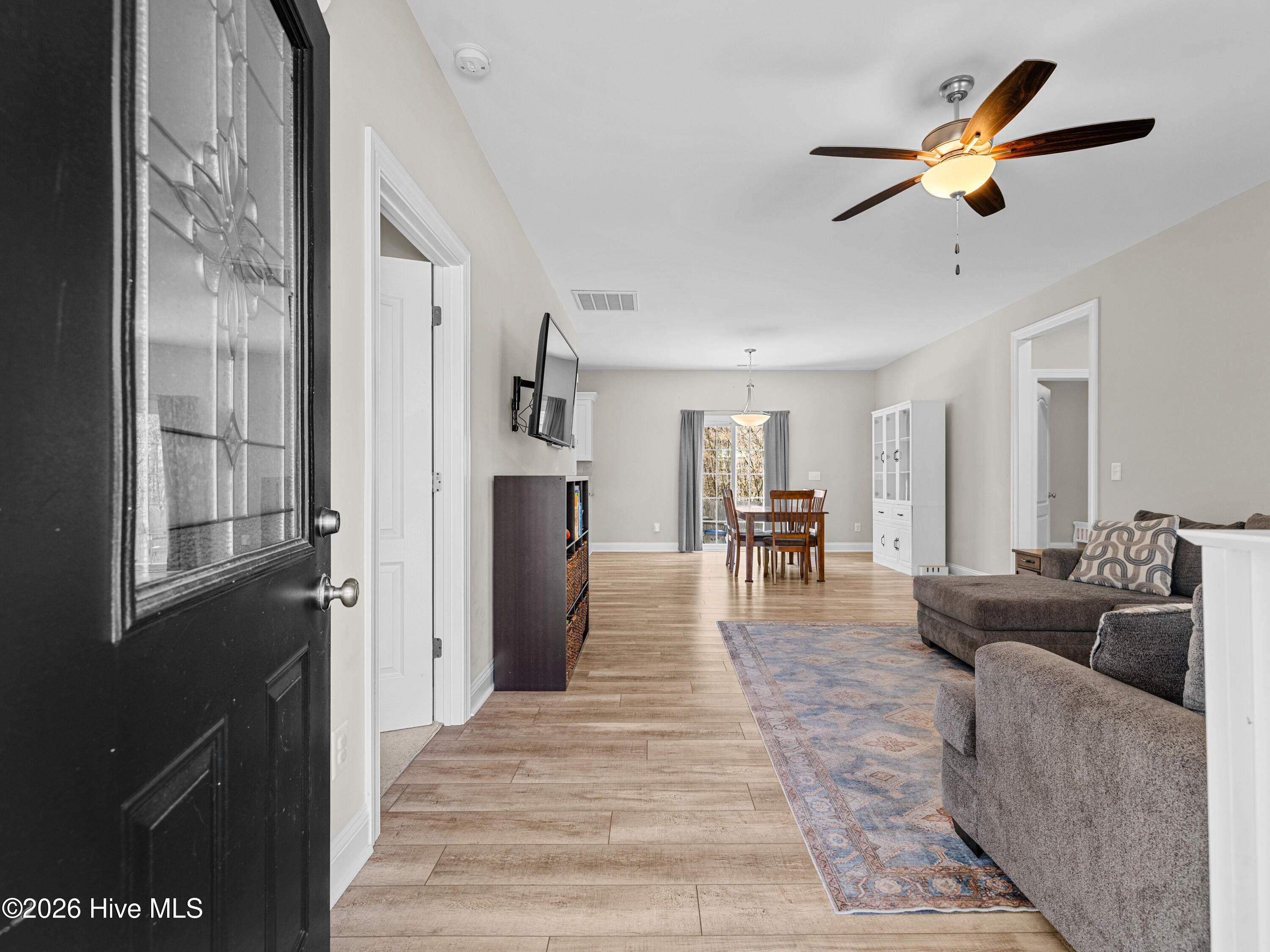 300 Spring Drive Jacksonville, NC 28540 - Photo 10 of 47 a02a0198