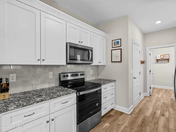 $287,000 | 300 Spring Drive, Jacksonville, NC 28540