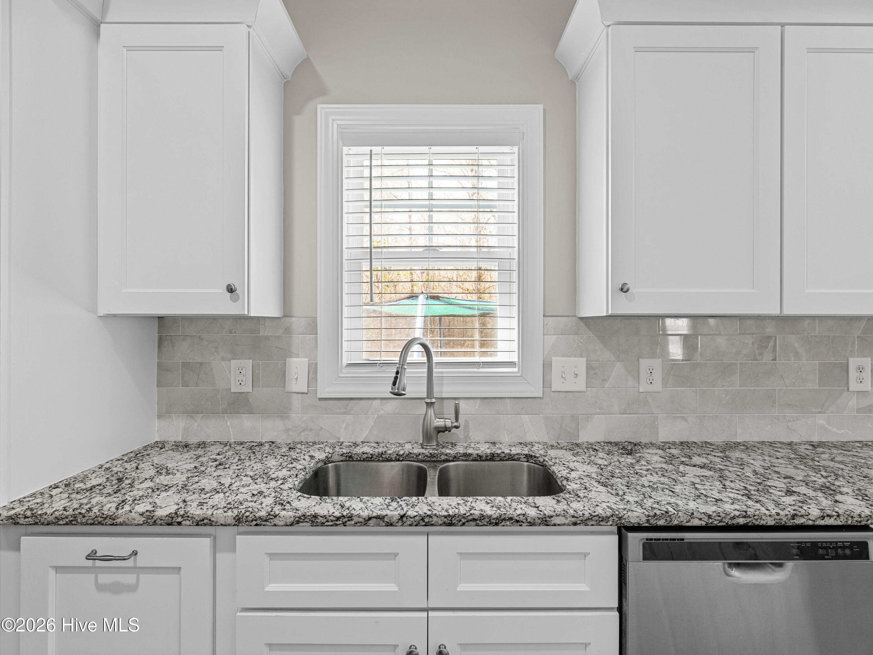 300 Spring Drive Jacksonville, NC 28540 - Photo 21 of 47 a02a0231