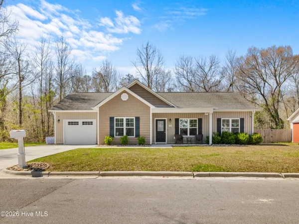 $287,000 | 300 Spring Drive, Jacksonville, NC 28540