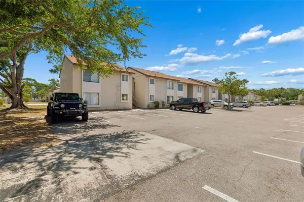 $1,500 | 2725 Hidden Lake Boulevard, Unit C, Sarasota, FL 34237