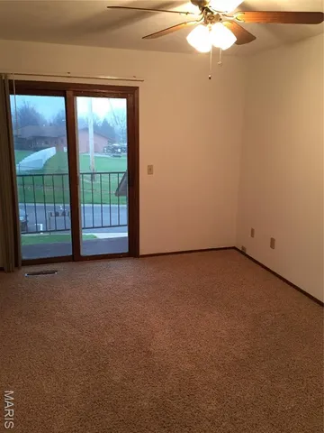 $179,000 | 247 Caballeros Boulevard, Belleville, IL 62221