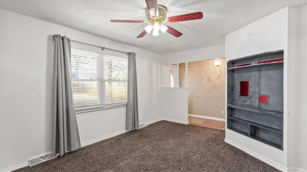 2103 North York Road Independence, MO 64058 - Photo 3 of 27