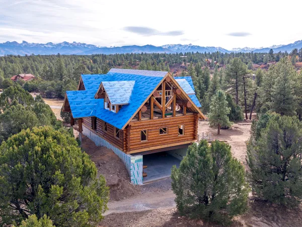 $2,100,000 | 74 White Tail Lane, Ridgway, CO 81432