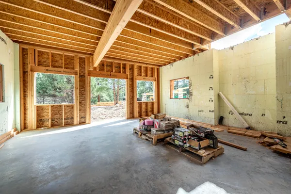 $2,100,000 | 74 White Tail Lane, Ridgway, CO 81432