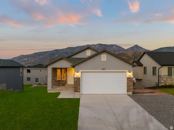 $459,900 | 1723 South Windsong Drive, Unit SR379, Santaquin, UT 84655