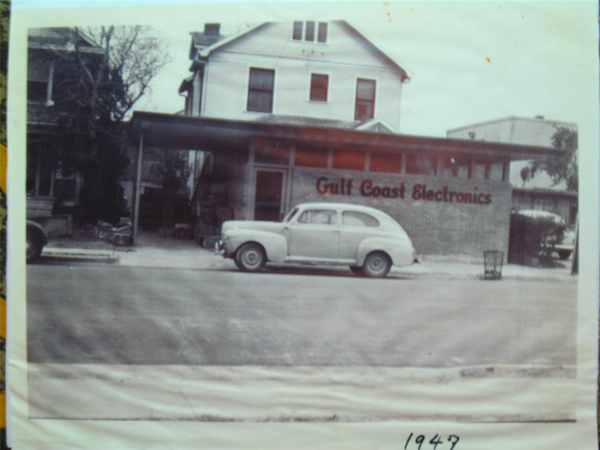 1110 Winbern Street Houston, TX 77004 - Photo 2 of 5 a car parked in front of a building