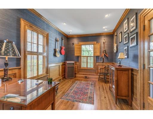 7 Lakeview Road Winchester, MA 01890 - Photo 14 of 30 Gallery Image 14