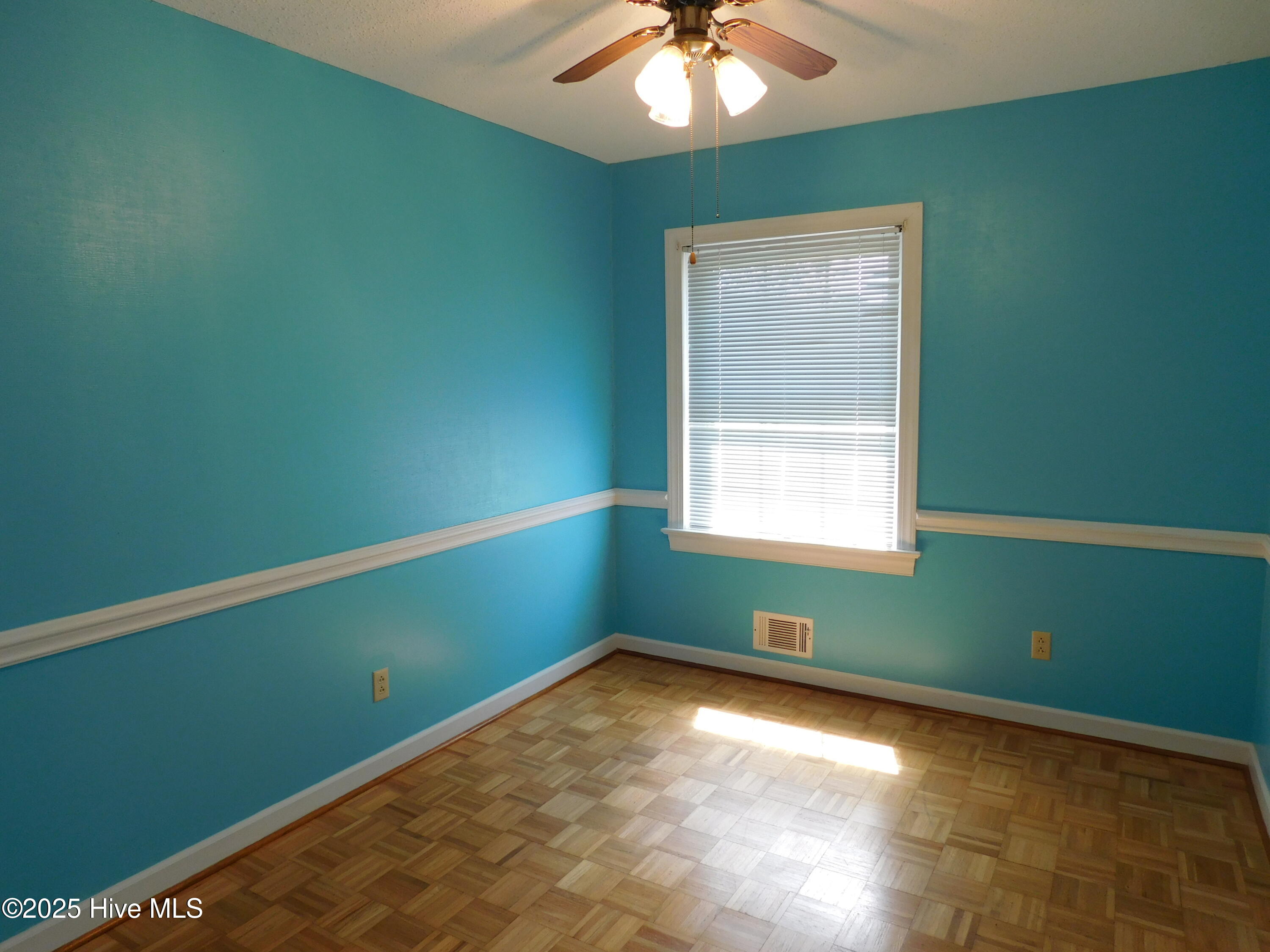 6109 Schooner Court New Bern, NC 28560 - Photo 13 of 58 DSCN8969