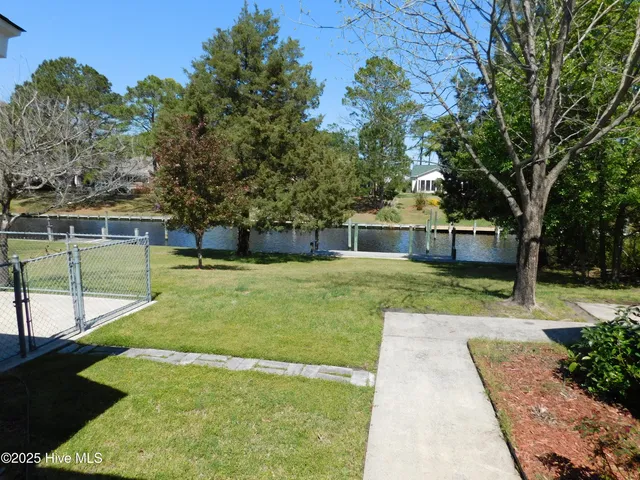 $2,400 | 6109 Schooner Court, New Bern, NC 28560