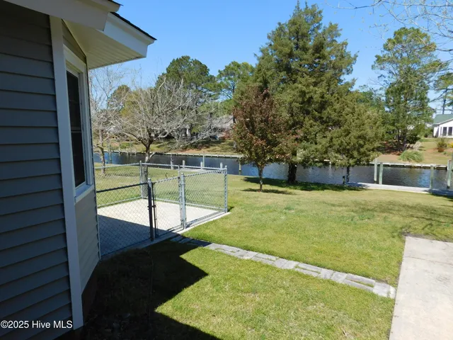 $2,400 | 6109 Schooner Court, New Bern, NC 28560