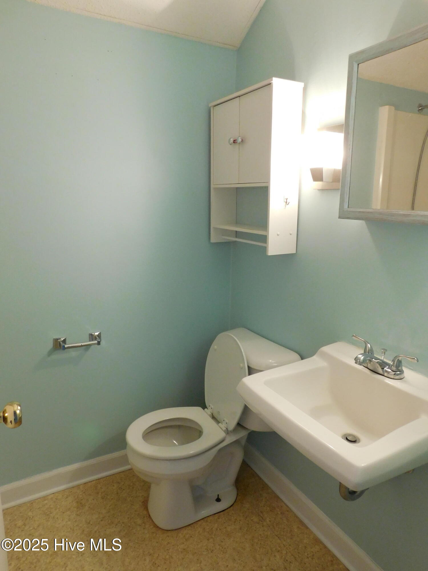 6109 Schooner Court New Bern, NC 28560 - Photo 48 of 58 DSCN9007