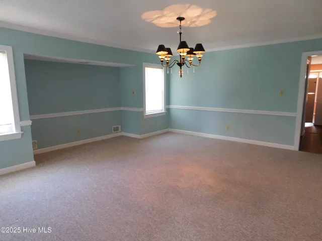 $2,400 | 6109 Schooner Court, New Bern, NC 28560