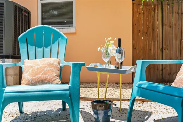 a view of outdoor space with lots of trees