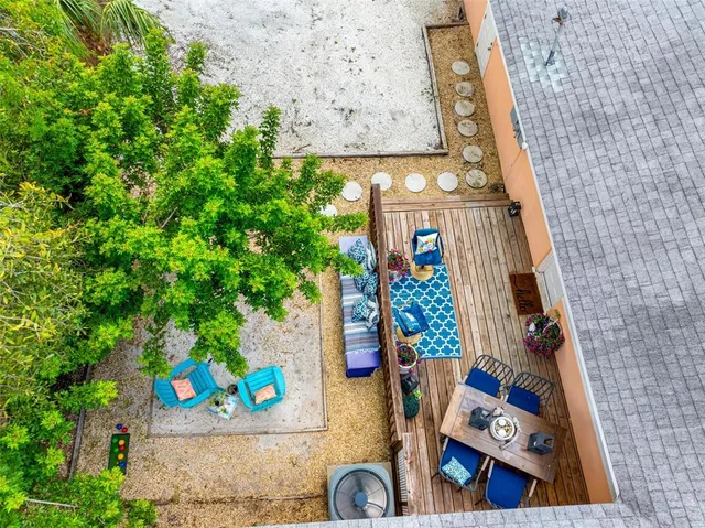 $399,000 | 2201 Park Street North, St. Petersburg, FL 33710