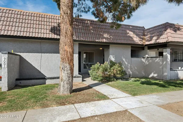 $1,399 | 9001 West Elm Street, Unit 3, Phoenix, AZ 85037