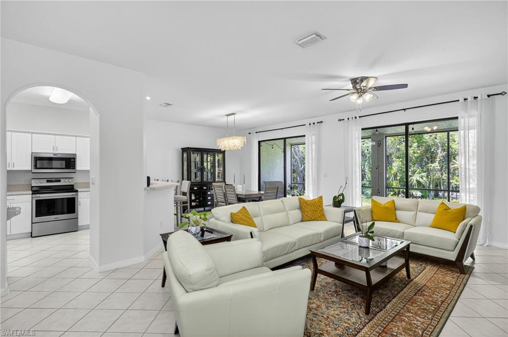 14653 Sutherland Avenue Naples, FL 34119 - Photo 4 of 33