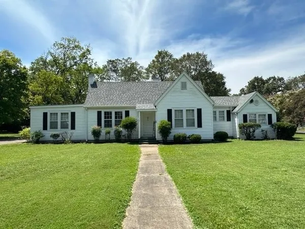 $210,000 | 165 College Street, Savannah, TN 38372