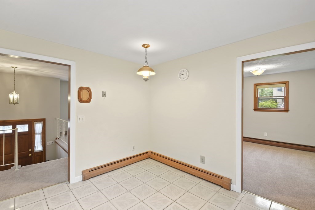 18 Countryside Road Grafton, MA 01536 - Photo 12 of 40 Gallery Image 12