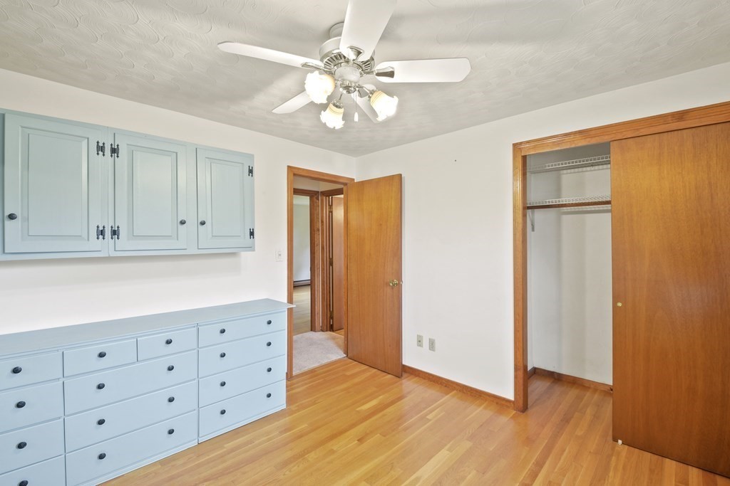 18 Countryside Road Grafton, MA 01536 - Photo 20 of 40 Gallery Image 20