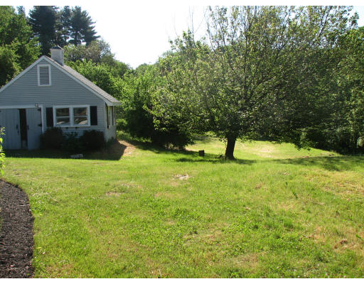 447 Trull Road Tewksbury, MA 01876 - Photo 6 of 10 Gallery Image 6