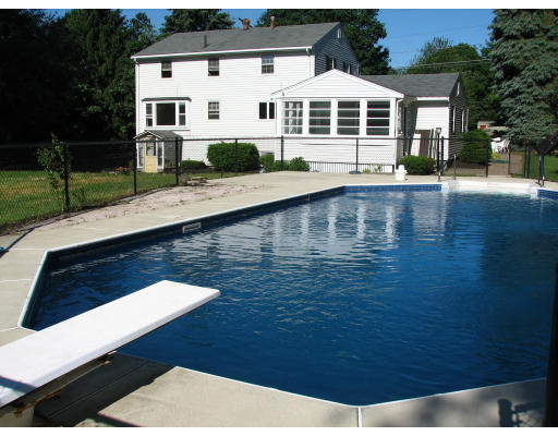 447 Trull Road Tewksbury, MA 01876 - Photo 10 of 10 Gallery Image 10